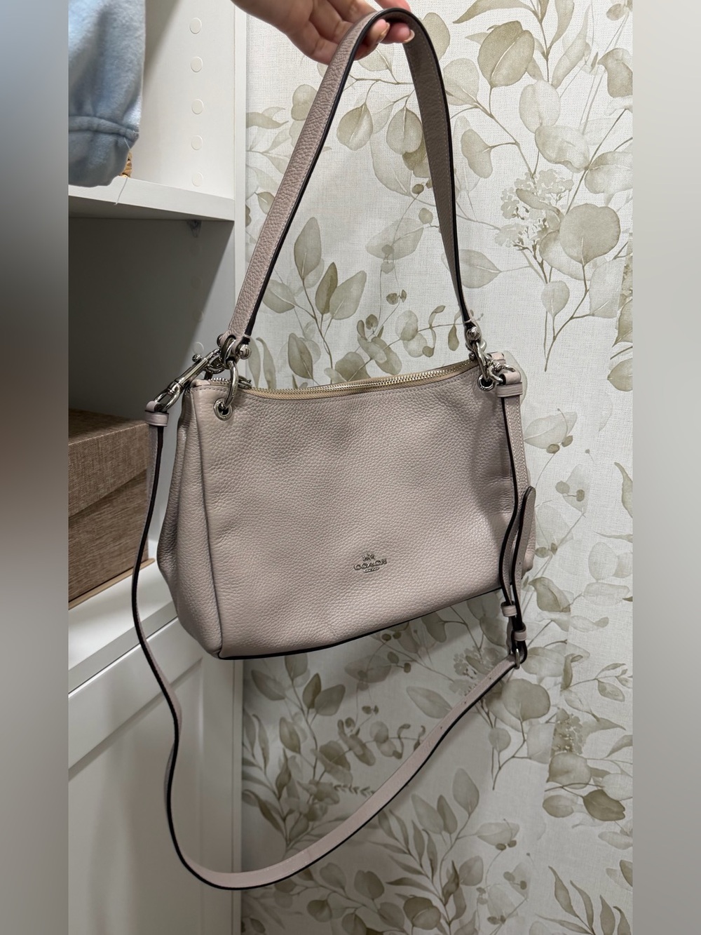 Coach Leather Shoulder Bag - Picture 7 of 8
